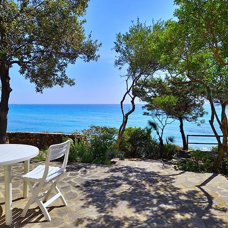 Villa Papiyon - Accesso Privato Alla Spiaggia Cala Liberotto Eksteriør billede