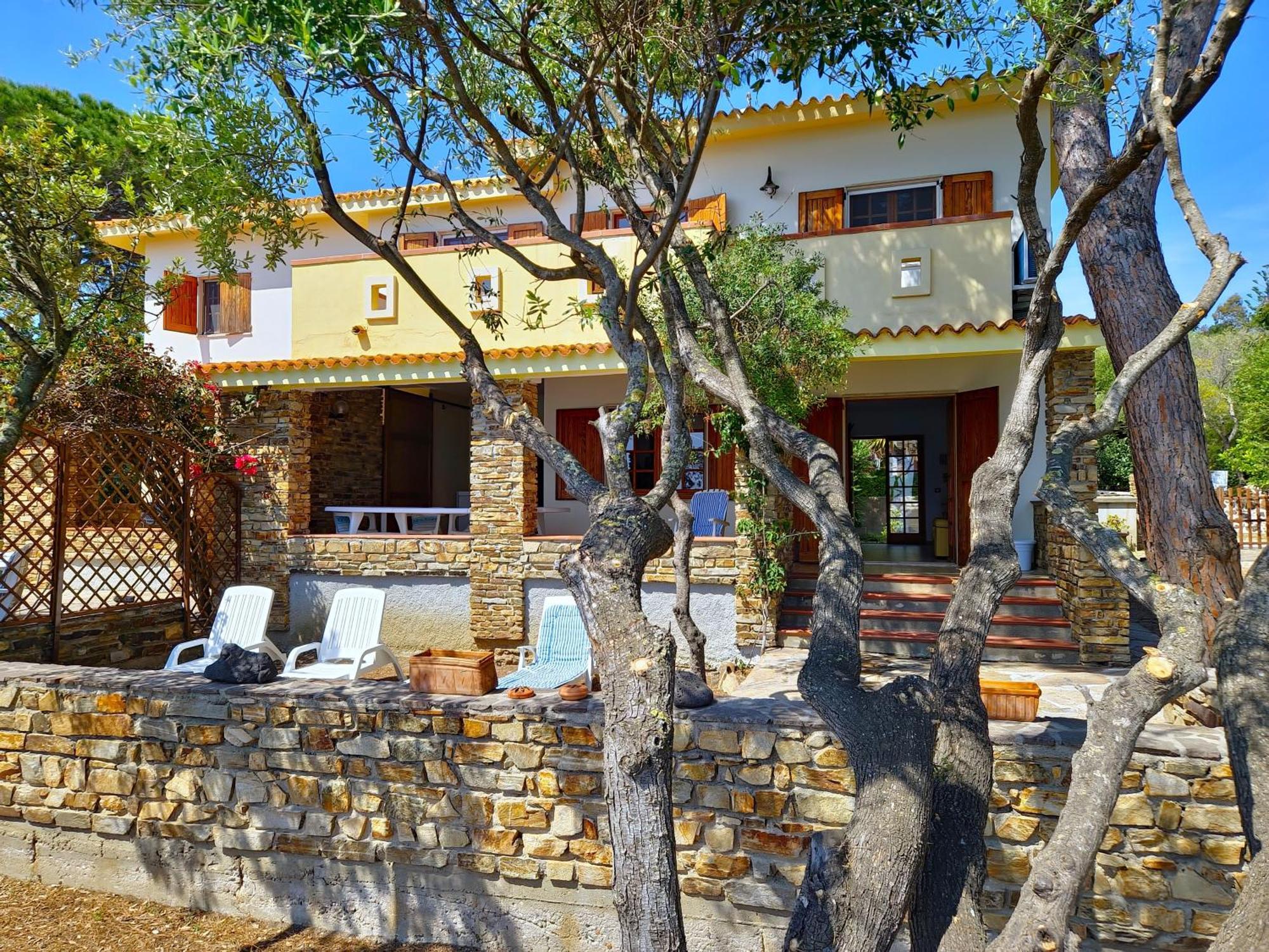 Villa Papiyon - Accesso Privato Alla Spiaggia Cala Liberotto Eksteriør billede