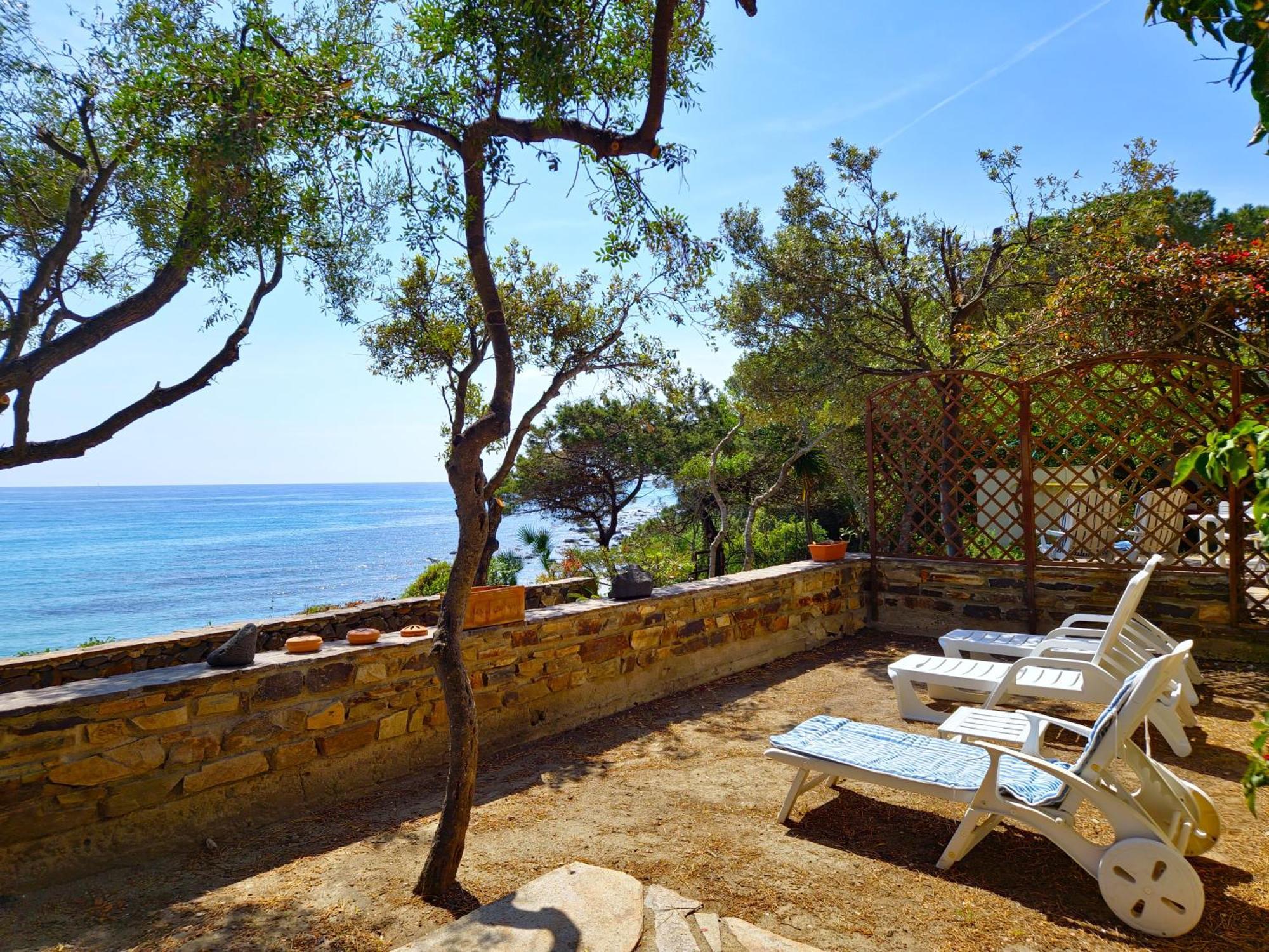 Villa Papiyon - Accesso Privato Alla Spiaggia Cala Liberotto Eksteriør billede