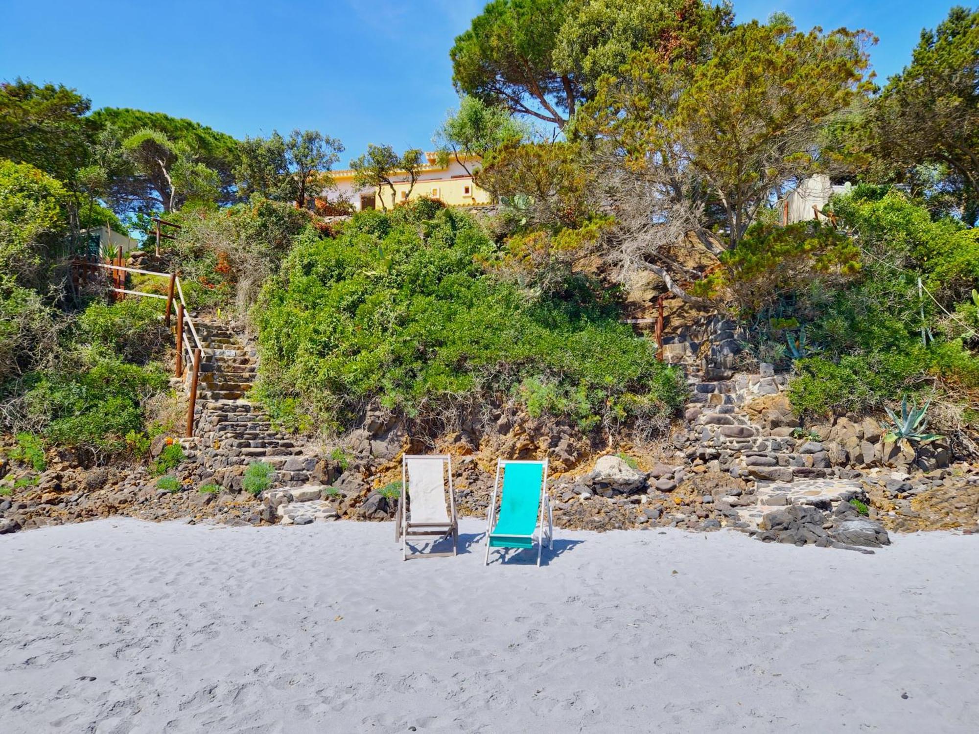 Villa Papiyon - Accesso Privato Alla Spiaggia Cala Liberotto Eksteriør billede