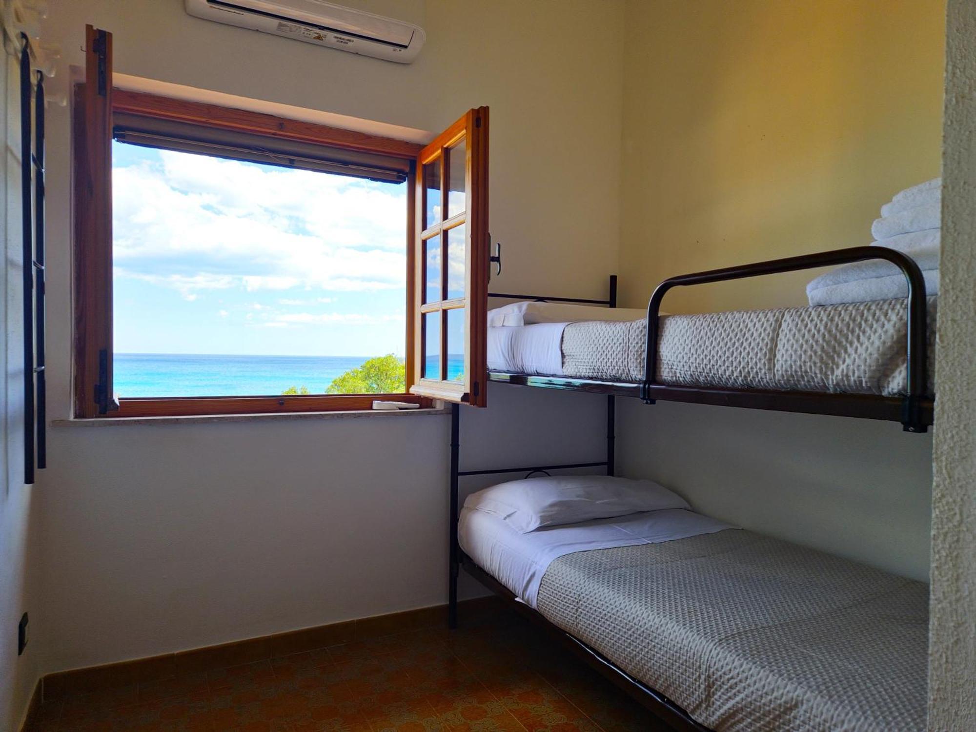 Villa Papiyon - Accesso Privato Alla Spiaggia Cala Liberotto Eksteriør billede