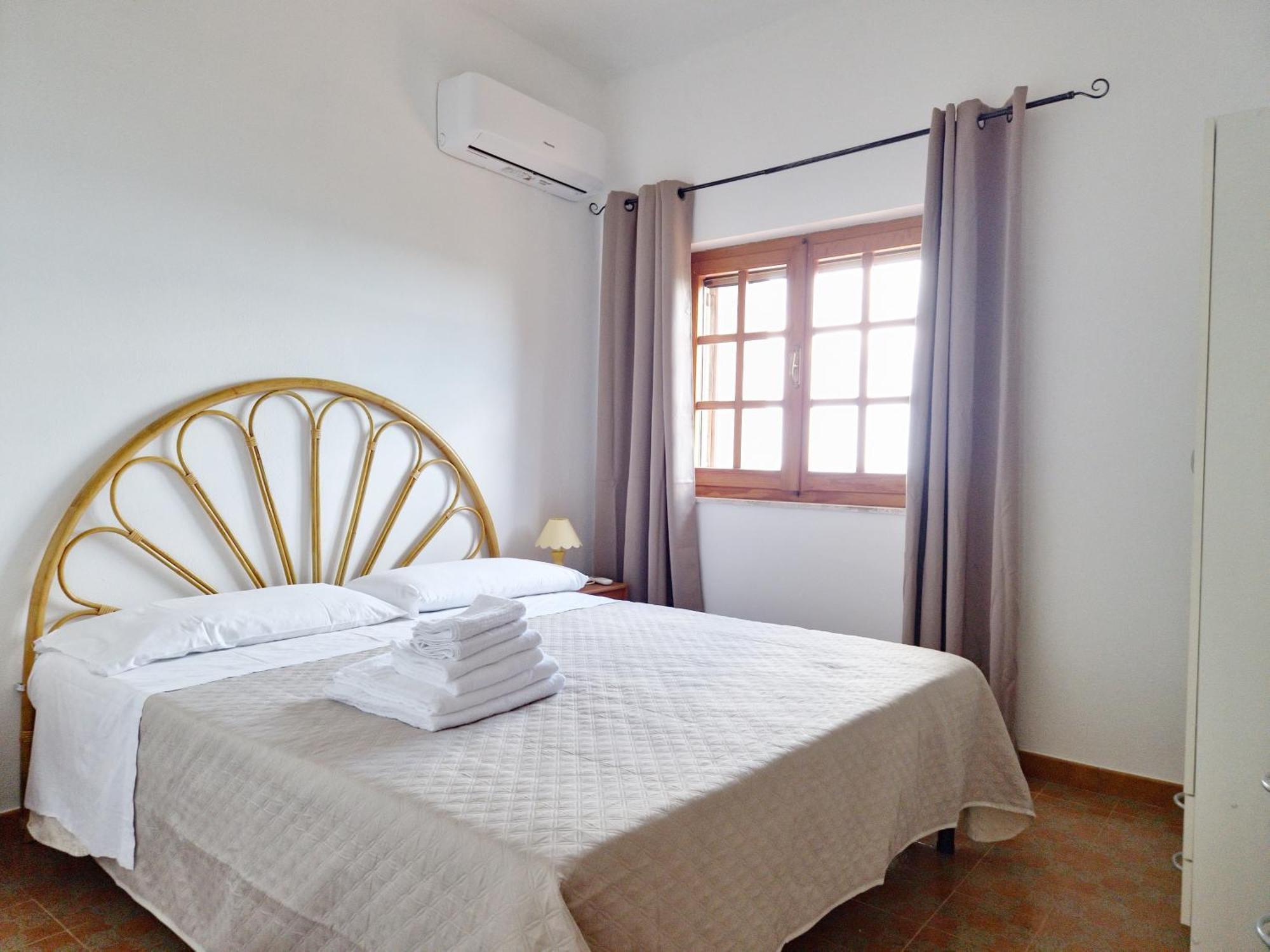 Villa Papiyon - Accesso Privato Alla Spiaggia Cala Liberotto Eksteriør billede